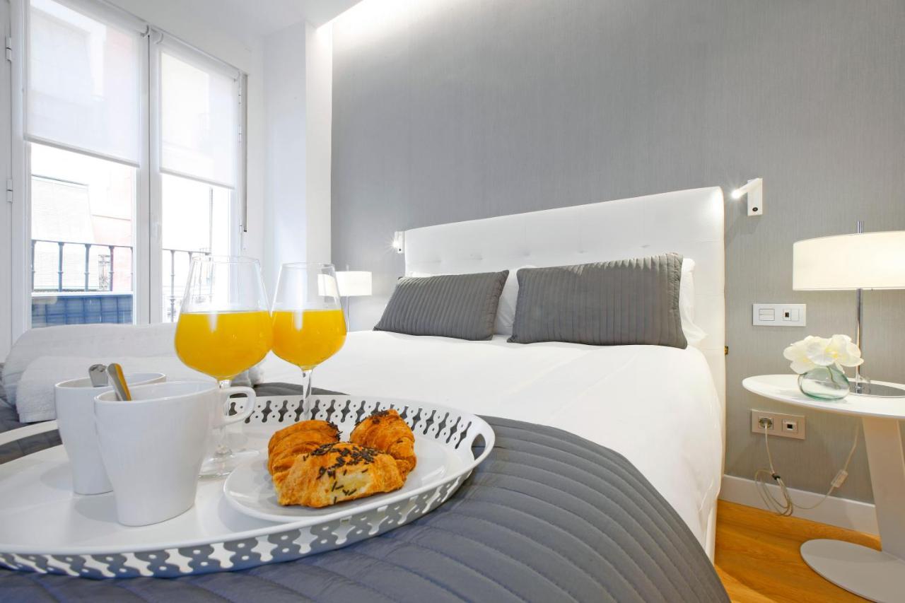 Ferienwohnung Tirso Boutique Madrid Exterior foto